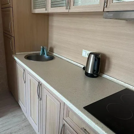 Harmony Monte Carlo Poolblick & Apartman
