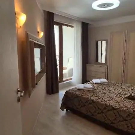 Harmony Monte Carlo Poolblick &